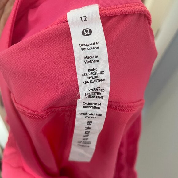 Lululemon License to Train High-Rise Short 4" - Size 12 - Picture 3 of 3